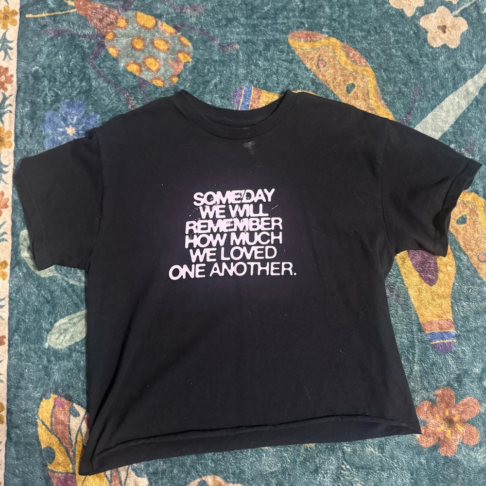 PacSun Black Cropped Graphic Tee